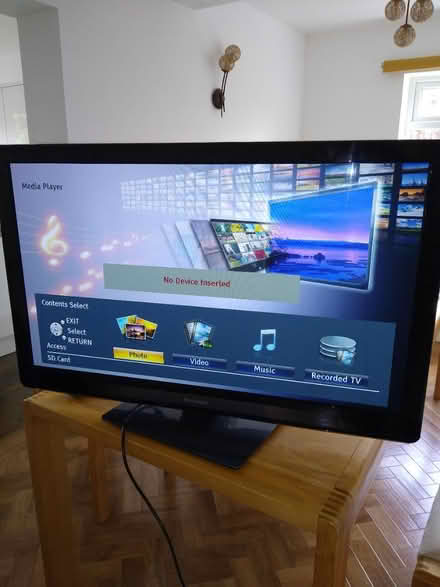 Photo of free Panasonic 42" TV - Viera TX-42G30B (WR3 7 (Bevere, Worcester)) #1