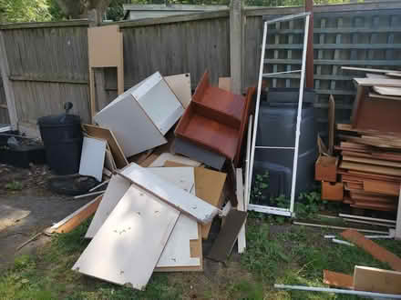 Photo of free Kitchen Units Dismantled & Collect (Wv6 7nr) #2
