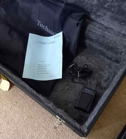 Photo of free Technics KN800 electronic keyboard (Kenilworth CV8) #2
