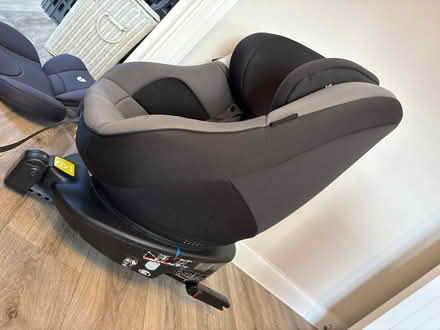 Photo of free Joie 360 car seat (Westbury BA13) #3