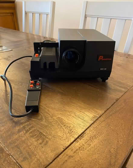 Photo of free Slide projector (Sprey Point TQ14) #1