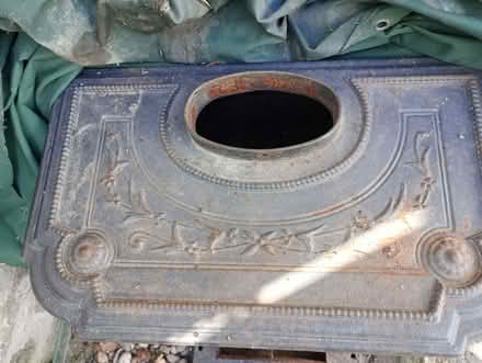 Photo of free cast iron fireplace (Presteigne LD8) #2