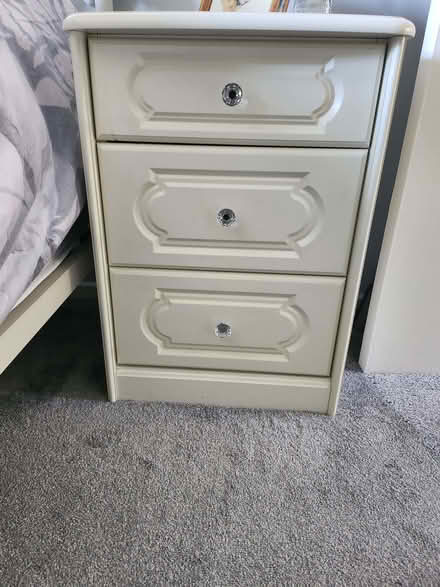 Photo of free 2 bedside cabinets and 2 large sets of drawers (Hanworth RG12) #3