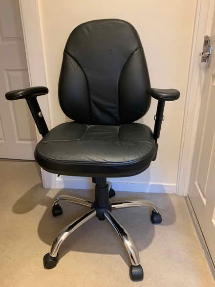 Photo of free Black faux leather office chair (Wheathampstead AL4) #1