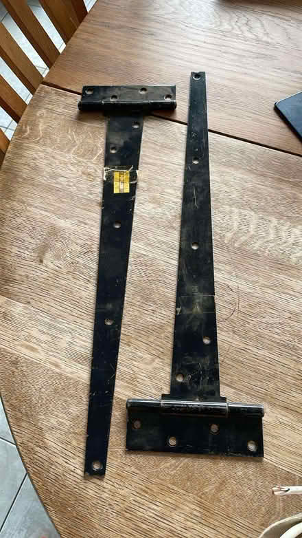 Photo of free Gate hinges. (New Malden KT3) #1