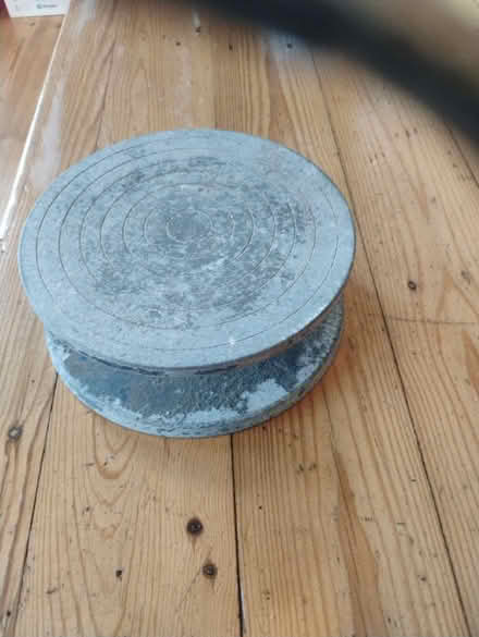 Photo of free Turntable stand for pottery (Dumbarton road La13bx) #1