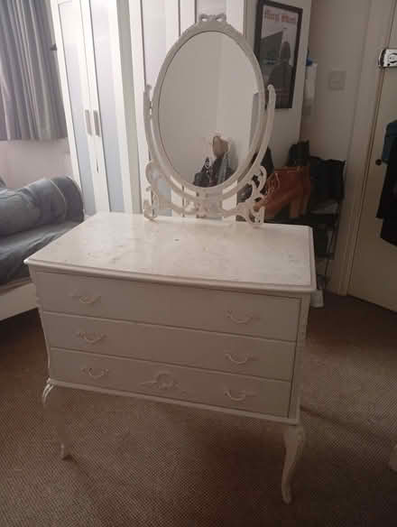 Photo of free vanity table and mirror (Dyke Road area BN1) #1