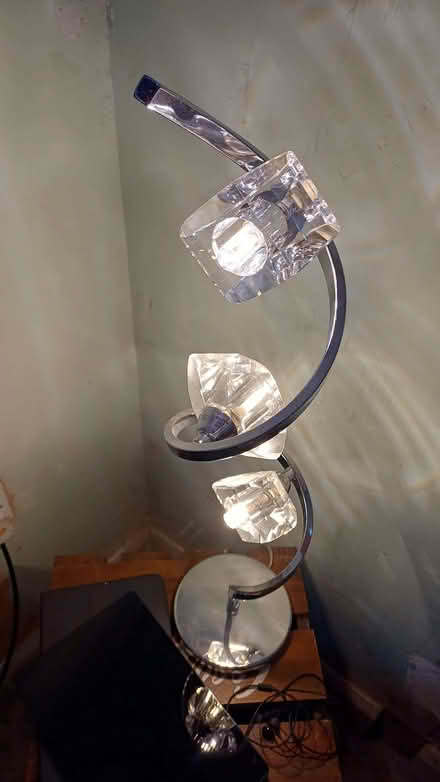 Photo of free X2 ceiling lights with matching lamp (Slack Head LA7) #2