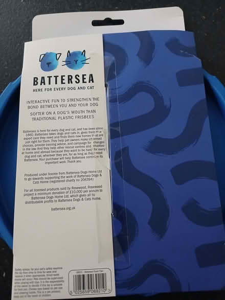 Photo of free New Dog Toy Frisbee Flyer (Arlesey SG15) #3