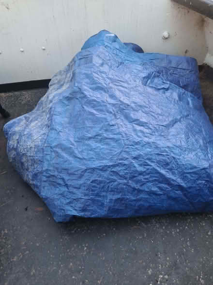 Photo of free Large tarpaulin with eyelets (Wicker S2) #1