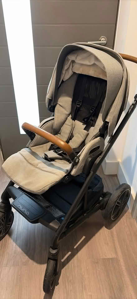 Photo of free Nuna Mixx next pushchair (Surbiton KT6) #2
