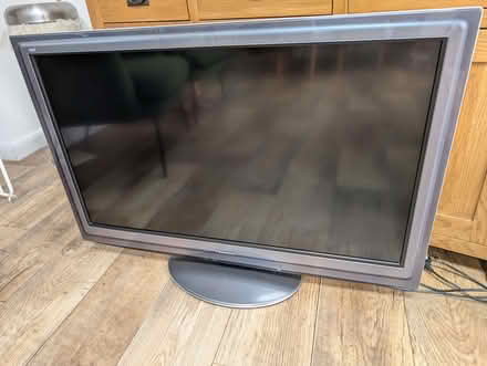 Photo of free 37" Panasonic Viera TV (Ruislip UB10) #1