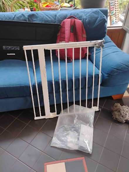Photo of free Stair gate (Dumbarton road La13bx) #1