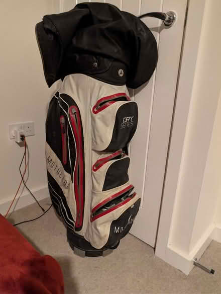 Photo of free Golf bag (Winslow MK18) #1