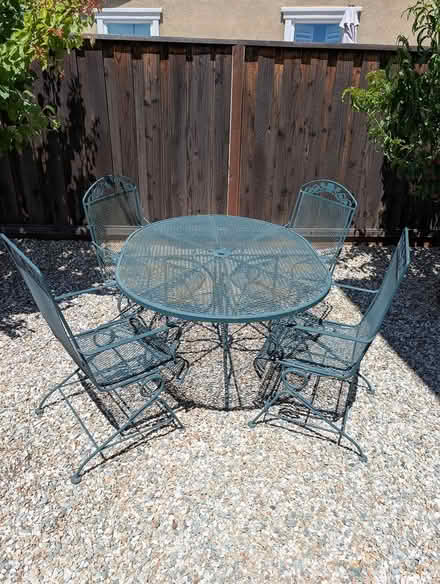 Photo of free Outdoor furniture set (Edge of Antioch near Brentwood) #1