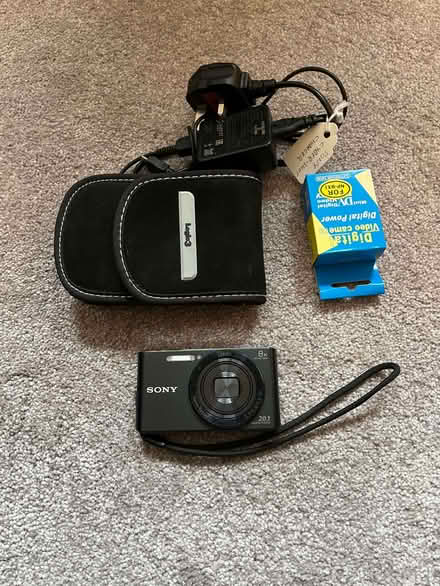 Photo of free Sony cyber shot camera (Ormskirk L40) #1