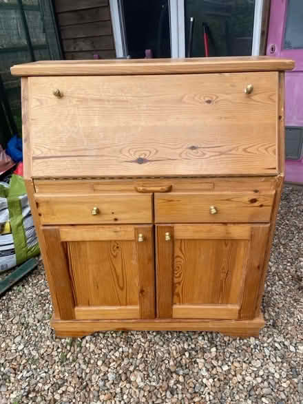 Photo of free Pine Desk (Bexhill TN39) #1