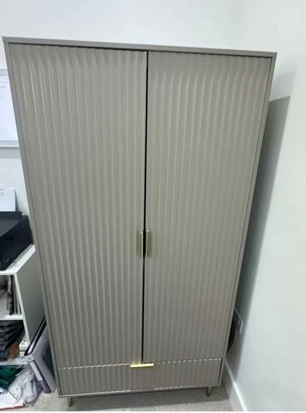 Photo of free Wardrobe (WD25 watford) #1
