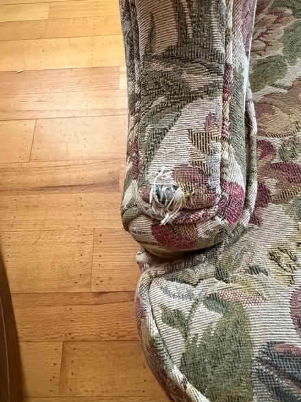 Photo of free Loveseat (San Carlos-El Camino near Hull) #3