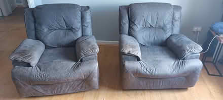 Photo of free Two recliner seats (Hillbrook woods) #1