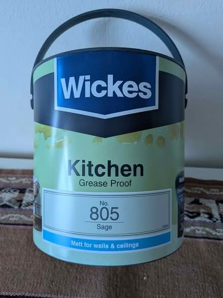 Photo of free Green matt emulsion paint for kitchens (Biggin Hill TN16) #1