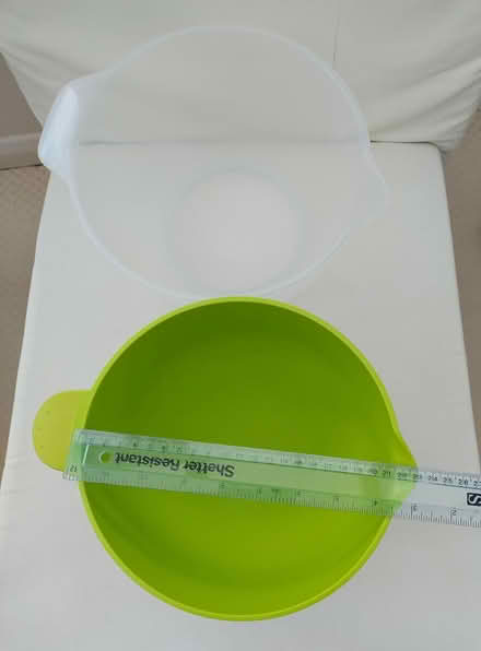 Photo of free Mixing bowls (Maidstone ME16) #2