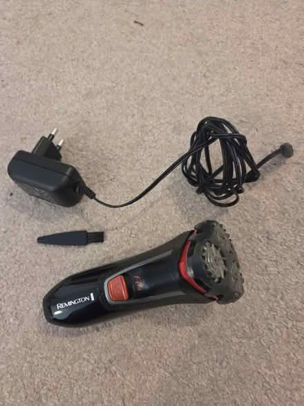 Photo of free Remington R4 electric shaver (West Bridgford NG2) #2