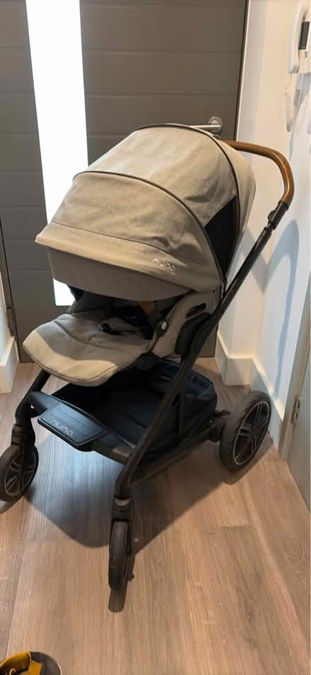 Photo of free Nuna Mixx next pushchair (Surbiton KT6) #3