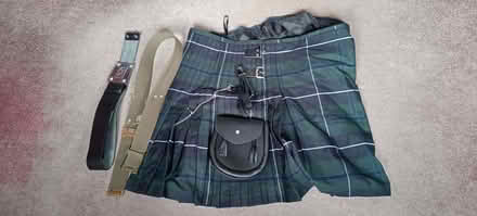 Photo of free man's kilt + accessories (Farnborough BR6) #1