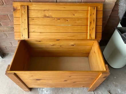 Photo of free Wooden Box (B76) #1