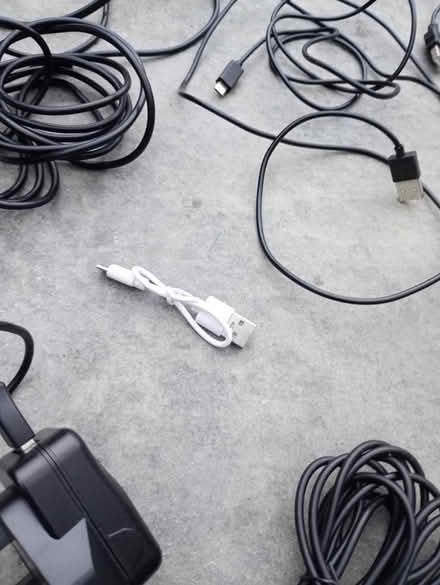 Photo of free Bunch of cables (assorted) (London UB1) #4