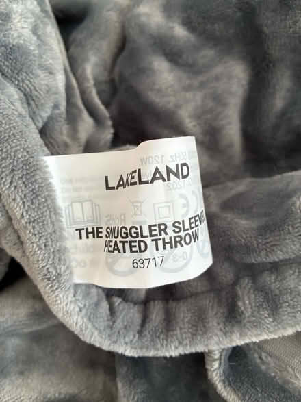 Photo of free Lakeland heated sleeved throw (Barnard's Green WR14) #2
