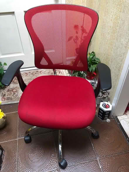 Photo of free desk chair (West San Jose by Lynbrook High) #1