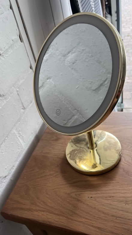 Photo of free Dressing table mirrors (Hemel HP2) #4
