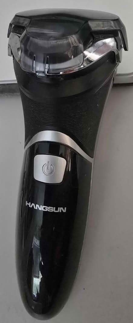 Photo of free Razor (South Kensington station. SW3) #4