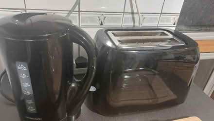 Photo of free Kettle and toaster (Mitcham CR4) #1