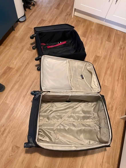Photo of free 2 suitcases Free - broken handles (Lewisham) #2