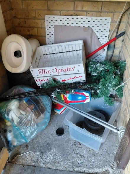 Photo of free Household & garden waste (Vange SS16) #1
