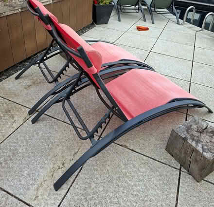 Photo of free 2 sun longers (Kinnerton LD8) #2