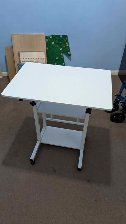 Photo of free Height adjustable laptop table (Irthlingborough NN9) #2