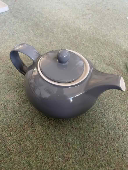 Photo of free Grey teapot (Jersey Farm AL4) #1