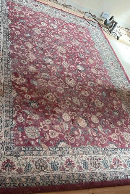 Photo of free Large rug (Fulwood PR2) #1