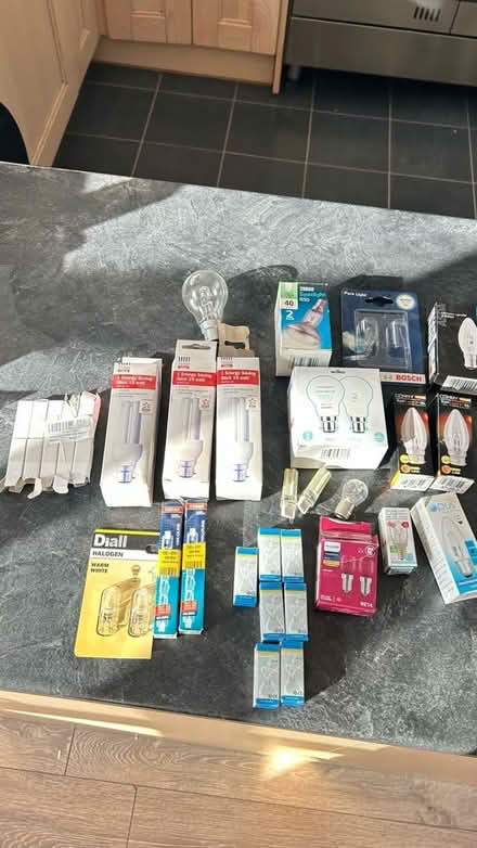 Photo of free Assorted halogen bulbs (Rayleigh SS6) #1