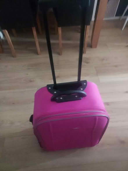 Photo of free Small pink luggage (Dagenham RM10) #2