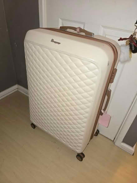 Photo of free Matching Large and Small Suitcase (Sutton coldfield B24) #1
