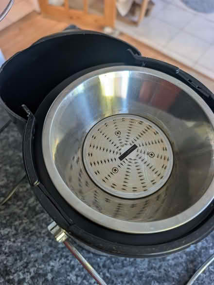 Photo of free Prima juicer (Sutton St. Nicholas HR1) #4