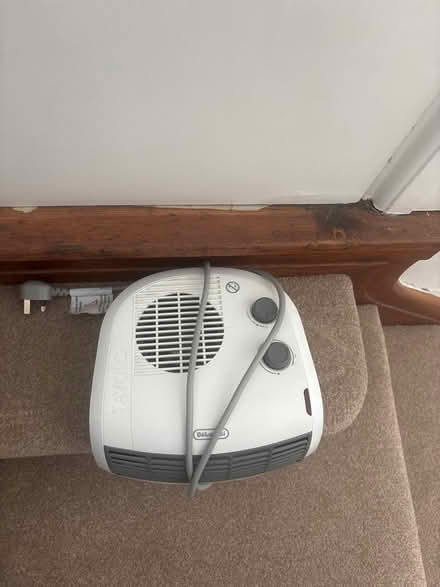 Photo of free Delonghi heater (High St Ken W8) #1