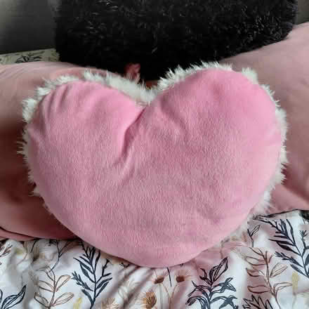 Photo of free Pink and white loveheart cushion. (Woodley RG5) #1