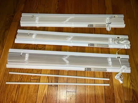 Photo of free 3Venetian window blinds W32" x L64" (South Evanston) #2