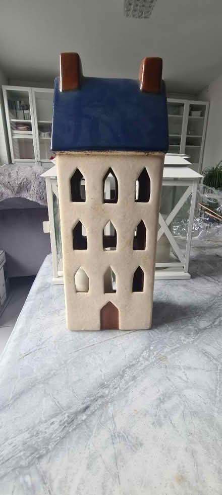 Photo of free Lanterns, vase, candles, ornaments (TN25) #3
